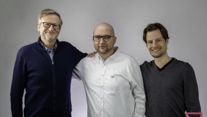 Bild: exb
Joern Wenrer (links) und Professor Alexander Pöschl (rechts) unterstützen künftig CEO Christian Hubmann.