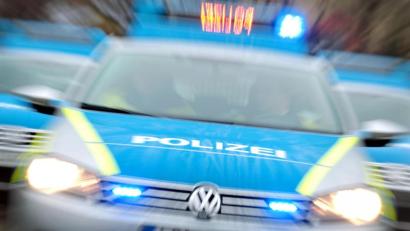 Bild: Jan Woitas
Ein Fall für die Polizei: Ein Unbekannter hat bei Ursensollen ein trächtiges Reh erschossen.