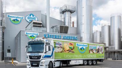 Bild: Bayernland eG
Die Bayerland-Laster fahren weiter nach Italien, auch wenn das ganze Land seit Dienstag Sperrzone ist.