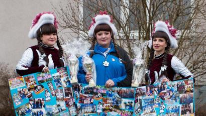 Bild: nza
Sie beenden ihre Karriere auf der Faschingsbühne (von links): Ann-Kathrin Striegl nach 13 Jahren, Franziska Naber nach 12 Jahren und Sabrina Lendner nach 10 Jahren.