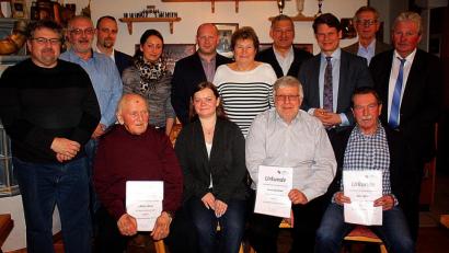 Bild: R. Kreuzer
Die Gewerkschaft Komba ehrt ihre langjährigen Mitglieder.