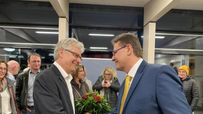 Bild: Eichl
Sie gehen in die Stichwahl: Robert Lindner von der SPD (links) und der Zweite Bürgermeister Oliver Mutterer von der FDP/UB.