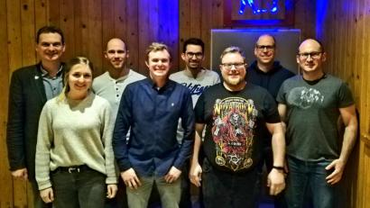 Bild: adj
Die neue Vorstand des Förderverein Haisl mit Jens Simon (Dritter von links), der Thomas Reichl (Fünfter von links) als Vorsitzender des Förderverein Haisl ablöst.