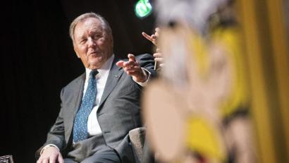 Bild: Etienne Laurent
Mit Asterix und Obelix ist der französische Zeichner Albert Uderzo weltberühmt geworden. Nun ist der Erfinder der Comic-Helden gestorben.