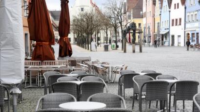 Bild: Gabi Schönberger
Die Flaute tritt nicht nur die Gastronomie wie hier in der Weidener Altstadt.