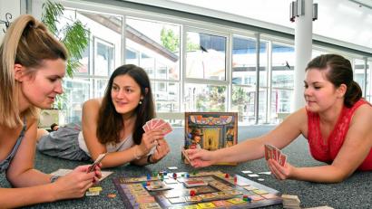 Bild: Petra Hartl
Unser OTon-Team testete das zum "Spiel des Jahres" nominierte Brettspiel "Luxor".