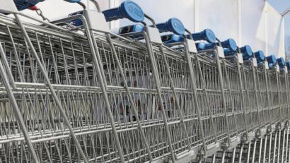 Bild: Wolfgang Steinbacher
Auch in den Supermärkten gelten während der Coronakrise verstärkte Hygienevorschriften und Sicherheitsbestimmungen.