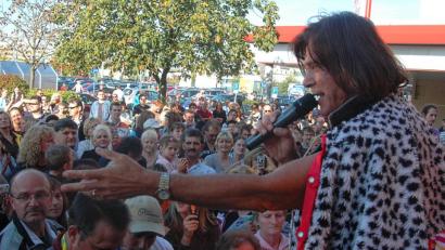 Bild: Kunz
Der "König von Mallorca" begeisterte 2007 seine Fans vor dem "Kaufland".