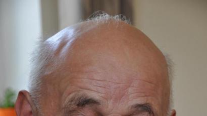 Archivbild: jr
Max Zintl ist am Montagmorgen im Alter von 83 Jahren verstorben. Über Jahrzehnte prägte er die Landwirtschaft und die Kommunalpolitik im Landkreis Tirschenreuth an entscheidender Stelle. Ehrenamtliches Engagement für die Bürger standen für ihn stets an oberster Stelle.