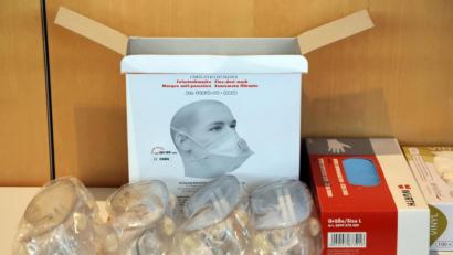 Bild: Wolfgang Steinbacher
Schutzvorkehrungen rund um die Uhr: Im Amberger Kongresszentrum (ACC) wurde ein Testzentrum für Covid-19-Verdachtsfälle eingerichtet. Hier werden allerdings nur Personen empfangen, die dorthin überwiesen wurden.