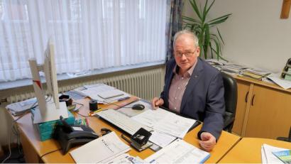 Bild: bsc
Nach 24 Jahren im Amt ist für CSU-Bürgermeister Gottfried Härtl am 30. April Schluss. Er räumt den Chefsessel im Friedenfelser Rathaus für Oskar Schuster von den Freien Wählern.