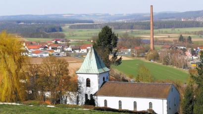 Bild: ass
Der Erzberg, "unser" Berg in Amberg bietet durchaus reizvolle Ausblicke. Doch allmählich wird es hier ganz schön voll.