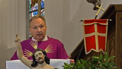 Archivbild: tr
Der Tirschenreuther Stadtpfarrer Georg Flierl.