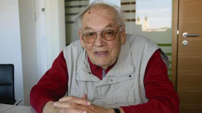 Bild: jrh
70 Jahre später muss Josef Prölß immer noch an die verheerende Explosion des Zugs denken, die er vom Giebelfenster eines Hauses auf der Konradshöhe beobachtet hatte.