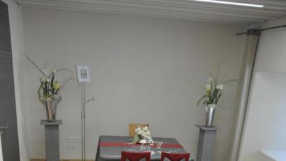 Bild: ws
Nachdem der Umbau des Rathaussaals ansteht, wurde ersatzweise in der „Fronfeste“ ein Trauzimmer geschaffen. Jetzt nahm der Ferienausschuss die offizielle Widmung des Raumes vor.