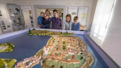 Bild: Landesstelle für die nichtstaatlichen Museen/Manfred Jahreiss/exb
Die Museen der Ikom Stiftland: Das MuseumsQuartier in Tirschenreuth.