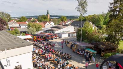 Bild: u
Das Maifest der Hirschauer Feuerwehr muss heuer entfallen. Wegen der Coronapandemie haben die Verantwortlichen die Veranstaltung abgesagt.