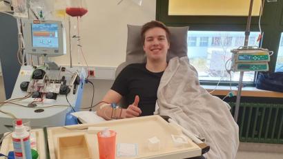 Bild: ü
Fabian Gradl hat die Möglichkeit, einem Kind mit einer Stammzellenspende das Leben zu retten. Für die Entnahme muss der Neuzirkendorfer ins ins Klinikum Nord in Nürnberg.