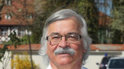 Bild: Wolfgang Steinbacher
Dr. Michael Scherer, langjähriger Chefarzt des BRK-Kreisverbandes Amberg-Sulzbach, ist in der Coronapandemie der Versorgungsarzt im Landkreis.