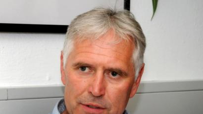 Bild: Stephan Huber
Horst Ott ist Erster Bevollmächtigter der IG Metall in Amberg. Er kritisiert die Umsetzung des Hilfspakets der Staatsregierung für Unternehmen, die wegen der Coronakrise in Schieflage zu kommen drohen.