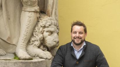 Bild: fotografie-sommer
Matthias Schöberl lebte einige Jahre in Mainz, dann zog es ihn wieder zurück nach Amberg. Bei der Kommunalwahl 2020 wurde er für die CSU neu in den Stadtrat gewählt.