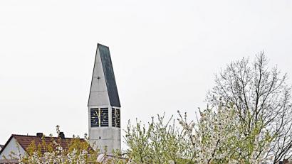 Bild: ü
In voller Blüte stehen die Obstbäume.