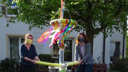 Bild: fjo
Tatjana Kriwizki (rechts) und Theresa Pulsfort sorgen dafür, dass ein Versprechen des Vorjahres trotz der aktuellen Krise eingehalten wird.