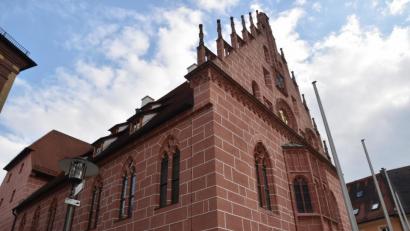 Bild: Andreas Royer
Wie die Schritte zur stufenweisen Lockerung der Corona-Beschränkungen umgesetzt werden können, wird derzeit im Rathaus und in der Stadtverwaltung beraten.