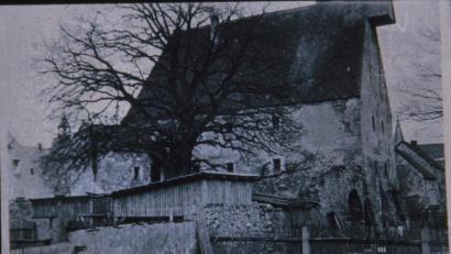 Bild: exb/Kultur- und Militärmuseum Grafenwöhr
Kastenhaus: 
In den großen Speicherböden des Kastenhauses wurden die Steuerabgaben in Form von Getreide und Naturalien gelagert.