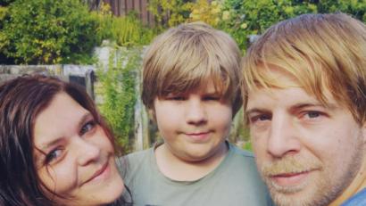 Bild: Walberer/exb
Trotz sehr strenger Corona-Regelungen gefällt es den Oberpfälzer Auswanderern Christina (31), Lukas (11) und Joseph (30) sehr gut in ihrer neuen Heimat Hamilton auf Neuseeland.