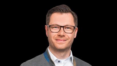 Bild: exb
FDP-Stadtrat Christoph Skutella verteidigt seinen Fraktionskollegen Reinhold Wildenauer gegen die Angriffe des ehemaligen SPD-Stadtrats Josef Gebhardt.