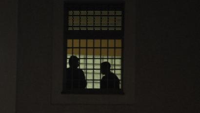 Symbolbild: Petra Hartl
Der jahrelang mit seinen beiden Homepages Hass und Hetze verbreitende Mann aus dem Landkreis sitzt nicht zuletzt deshalb jetzt in Strafhaft.