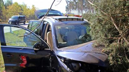 Bild: jma
Beide Fahrzeuge wurden stark beschädigt.