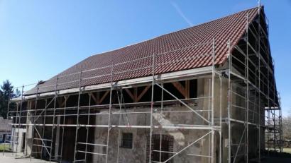 Bild: gri
Der ehemalige Stall des Riesenweber-Anwesens: Hier soll die neue Backstube errichtet werden.