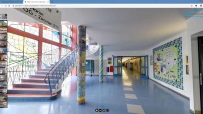 Bild: Dreifaltigkeits-Mittelschule/exb
Trotz der Coronavirus-Pandemie können diejenigen, die künftig die Dreifaltigkeits-Mittelschule besuchen wollen, ihre neue schulische Heimat erkunden: Ein digitaler Rundgang macht es möglich.