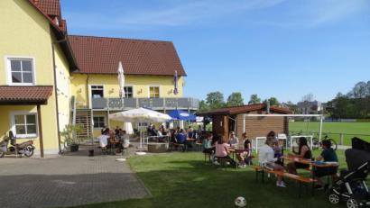 Bild: ak
Der SV-Biergarten ist wieder geöffnet.