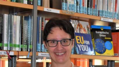 Bild: rgr
Doris Baumann freut sich, dass die Leser wieder spannende und schöne Bücher ausleihen können.