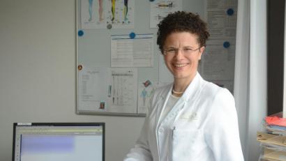 Bild: Gabi Schönberger
Dr. Susanne Neumeier ist die Chefärztin der Schmerztagesklinik Weiden. Auch sie beantwortet Fragen am Telefon.