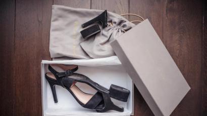 Bild: Michael Golinski
Die Absätze der Schuhe von mime et moi lassen sich mit einem Hebelsystem ganz unkompliziert wechseln.