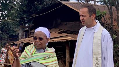 Bild: gz
Mit Schwester Betty Schao hat Pfarrer Martin Rupprecht in Tansania eine zuverlässige Ansprechpartnerin.