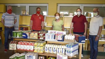 Bild: sck
Bei der Übergabe (von links): Hans Bauer, Peter Danninger, Doris Graf, Johannes Trenz und Norbert Gradl.