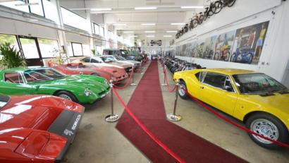 Bild: gis
Im Automobilmuseum in Fichtenberg parken zahlreiche Schätze auf zwei, vier oder mehr Rädern. Die Hallen sind auf alle Fälle einen Rundgang wert.