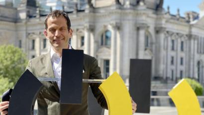 Bild: Büro Rupprecht
Der Weidener Bundestagsabgeordnete Albert Rupprecht (CSU) ist einer von Dutzenden Unionsabgeordneten, die den Ruf nach einer Reform des Staates, um diesen krisen- und zukunftsfest zu machen, unterstützen.