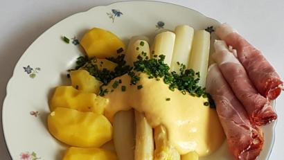 Bild: Gramolla
Spargelzeit: So wird aus den frischen Stangen ein leckeres Essen.