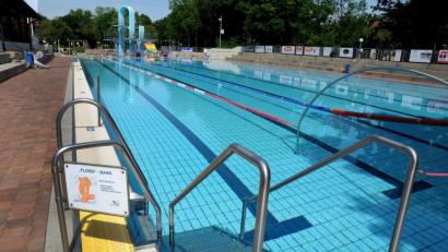 Bild: Stephan Huber
Zunächst wird im Amberger Hockermühlbad nur das Schwimmerbecken freigegeben.