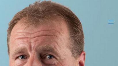 Bild: exb
Bernhard Wild: "Toleranz gegenüber Rassismus und Fremdenfeindlichkeit fängt im Kleinen an. Dem habe ich mit diesem Aufkleber Vorschub geleistet.“