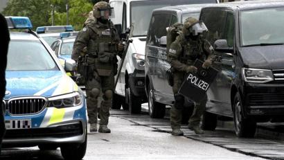 Symbolbild: Auer Alexander
In Regensburg mussten in der Nacht zu Sonntag Spezialeinsatzkräfte ausrücken.