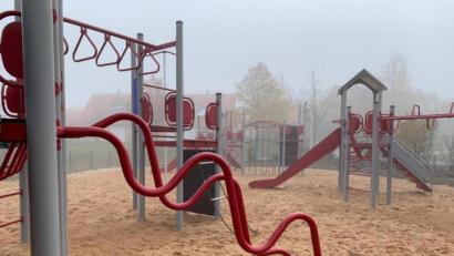 Archivbild: Christine Ascherl
Der Spielplatz in der Wohnsiedlung am Netzaberg, in der es zu dem tragischen Todesfall gekommen ist.