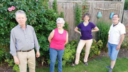 Bild: mma
Franz Staudhammer freut sich über den neuen Vorstand mit Marianne Moosburger (2. Vorsitzende), Schatzmeisterin Eva Mayrhofer-Dötsch und den Vorsitzenden Hans Bauer (von links).