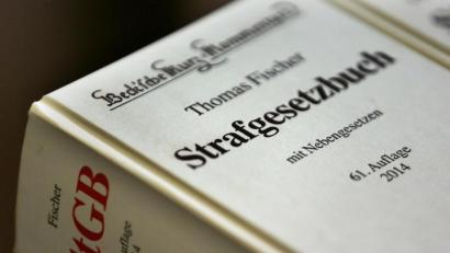 Bild: Oliver Berg/dpa
Das Strafgesetzbuch
